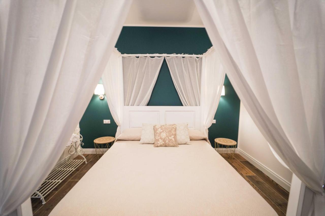 Bed and Breakfast Almasol - Charme Experience Castellana Grotte Exterior foto