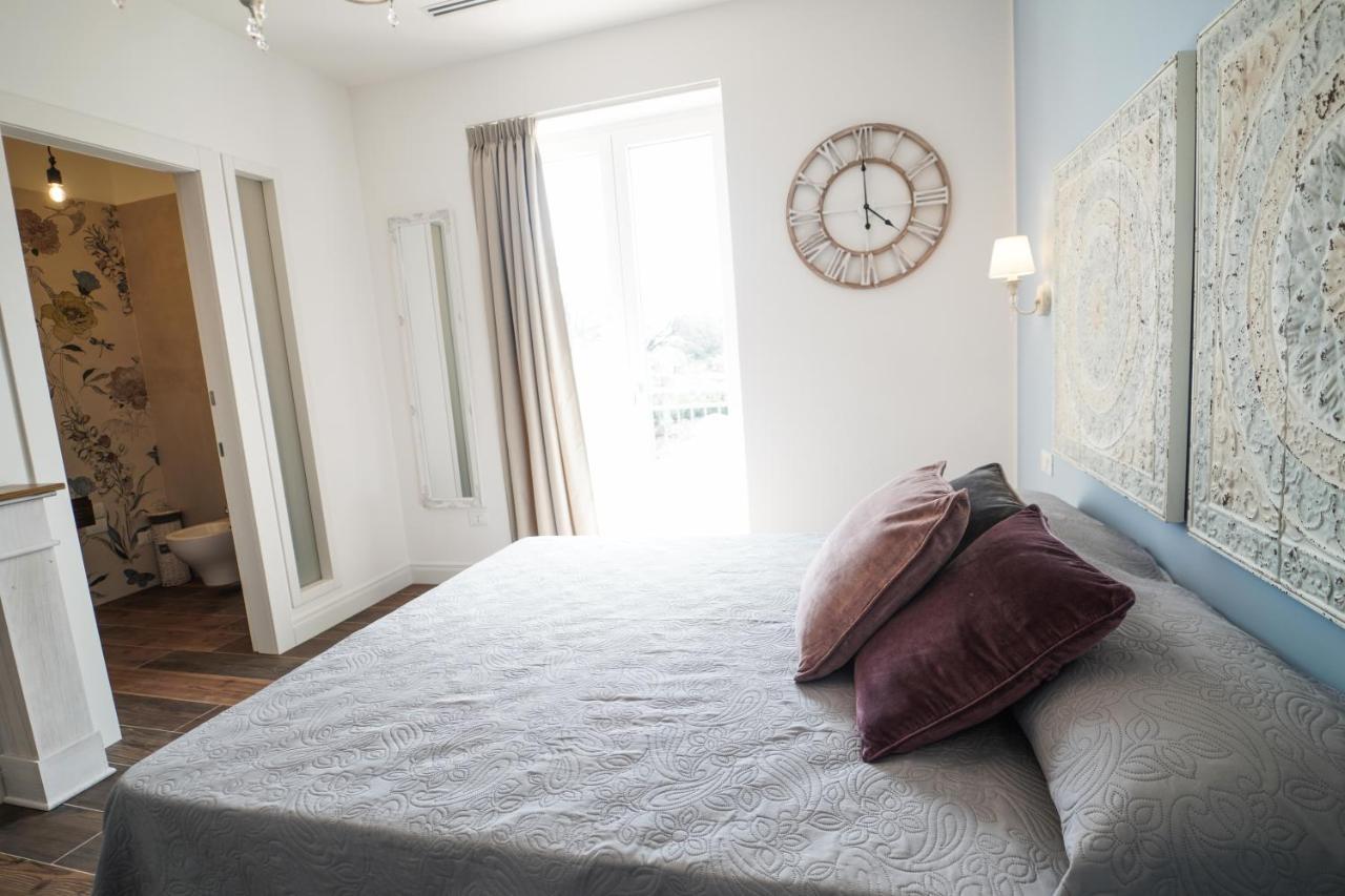 Bed and Breakfast Almasol - Charme Experience Castellana Grotte Exterior foto